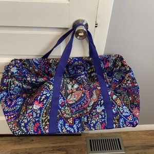 VERA BRADLEY LIGHTEN UP LARGE TRAVEL DUFFEL PETITE PAISLEY NEW